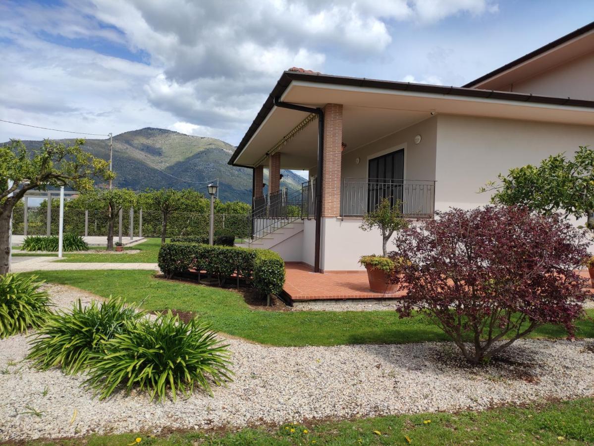 Bed and Breakfast Il Giardino Delle Zagare Fondi Exterior foto