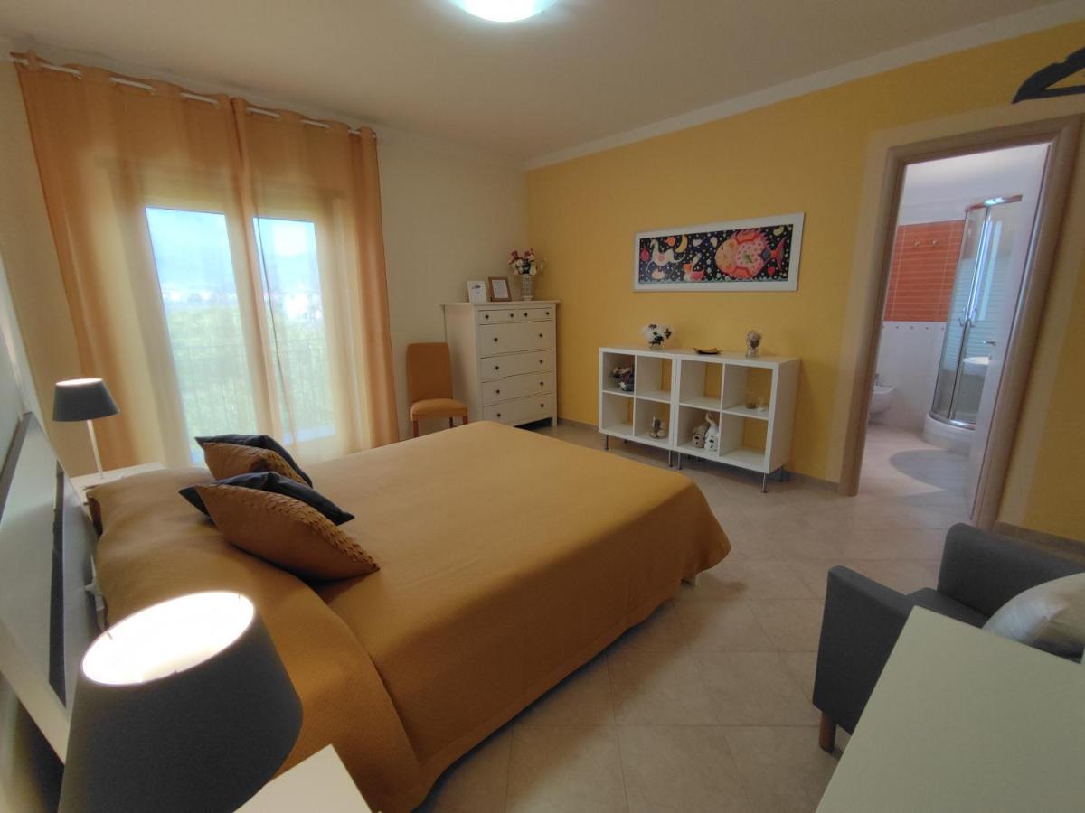 Bed and Breakfast Il Giardino Delle Zagare Fondi Exterior foto