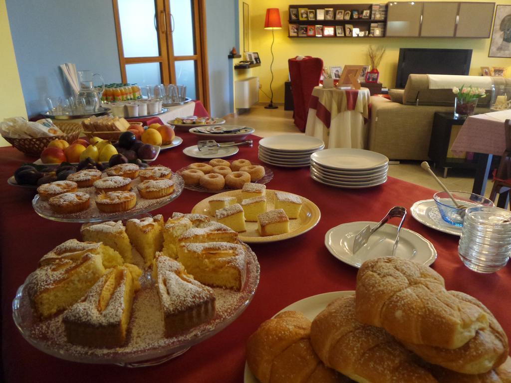 Bed and Breakfast Il Giardino Delle Zagare Fondi Exterior foto